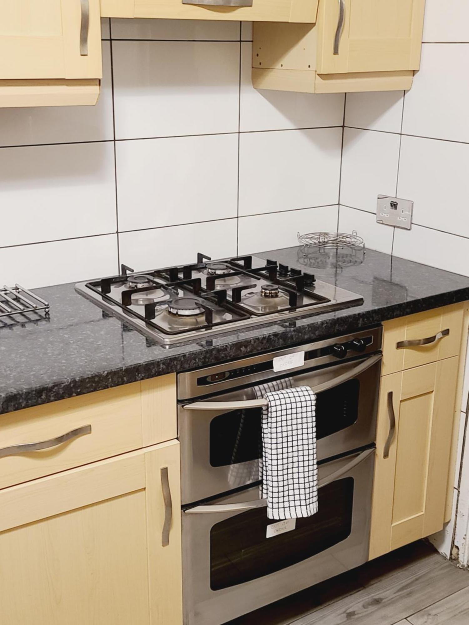 Habitación en casa particular Gatwick Rooms-travel Service-airport Parking *